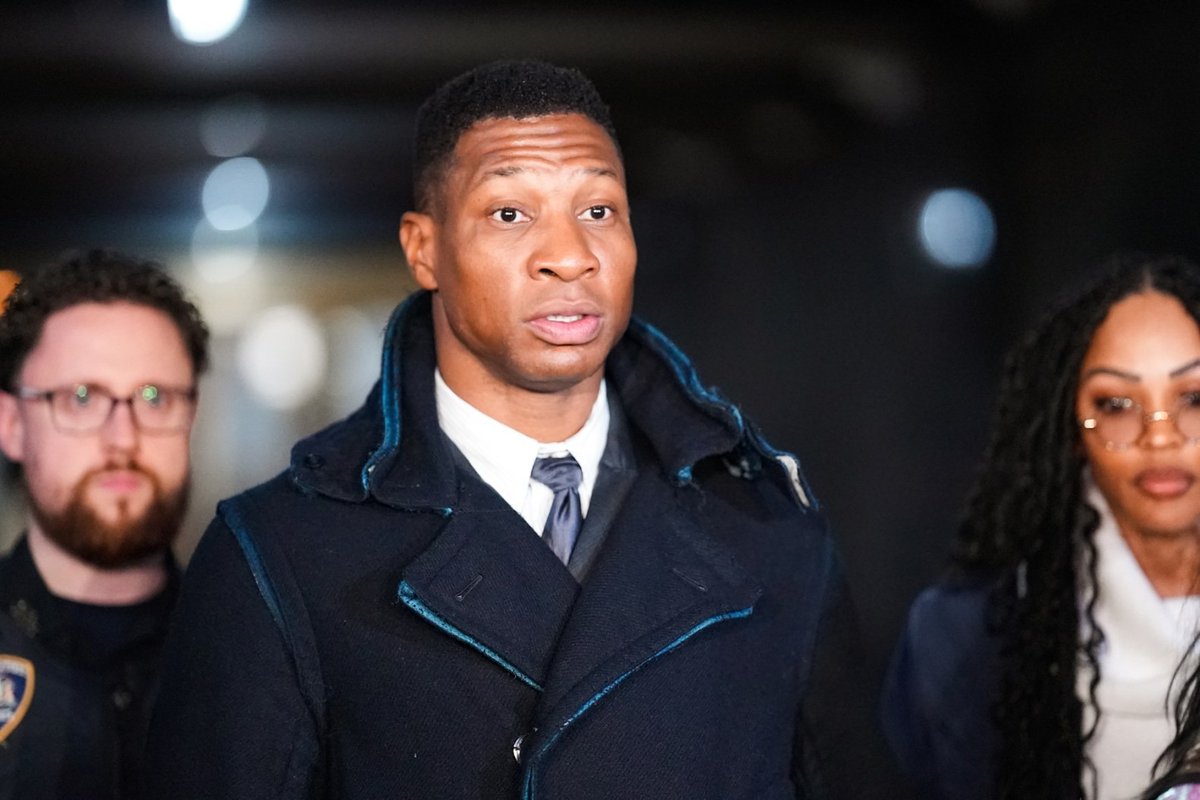 EXCLUSIVE: Jonathan Majors’ ex-girlfriend Grace Jabbari is suing him for defamation, assault and battery, detailing two new incidents where he allegedly attacked her. 

More: rollingstone.com/tv-movies/tv-m…