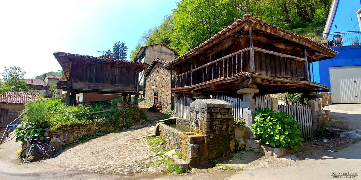 Ricardo_Laso's tweet photo. ZUREA #LENA #ASTURIAS 
Zurea es una localidad del concejo de #Zurea y perteneciente a la parroquia de Lena. Está situada a una altitud de 555 metros. Dista a 7,40 kilómetros de la capital #LaPola. 
MI #BLOG DE ASTURIAS- ZUREA (Pincha enlace)
https://t.co/8lPEP5vqtT https://t.co/FcjRSAxyLE
