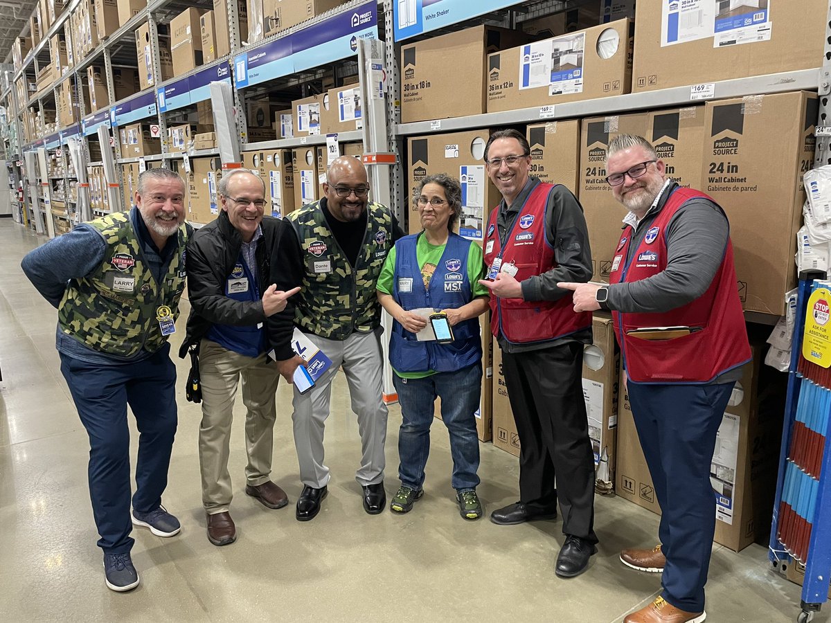 Recognizing MSA Mary in 568 for her thorough detailing work and for making their clearance bay 100% <a href="/DCT0813MD/">Dante Thomas</a> <a href="/BlueBoxR1/">@BlueBoxR1</a> <a href="/MYoungsonLowes/">Michael Youngson</a> <a href="/lwcoldiron/">Larry Coldiron</a> <a href="/PirateRah/">Sarah Meyers</a>