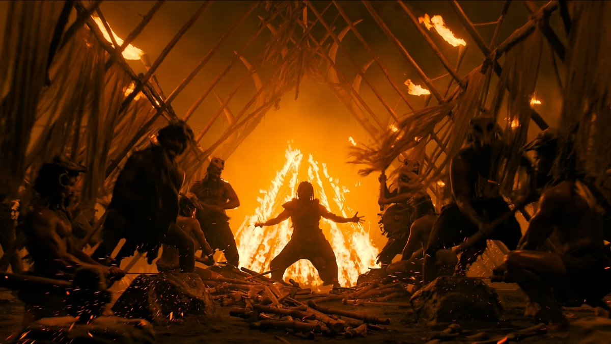 adutha vara pora sambavam laam idha vida perusa irukkum 🔥🔥🔥

This is just to show and make you guys enter into the world of Kanguva. 

Pure art of cinema.. #Kanguva