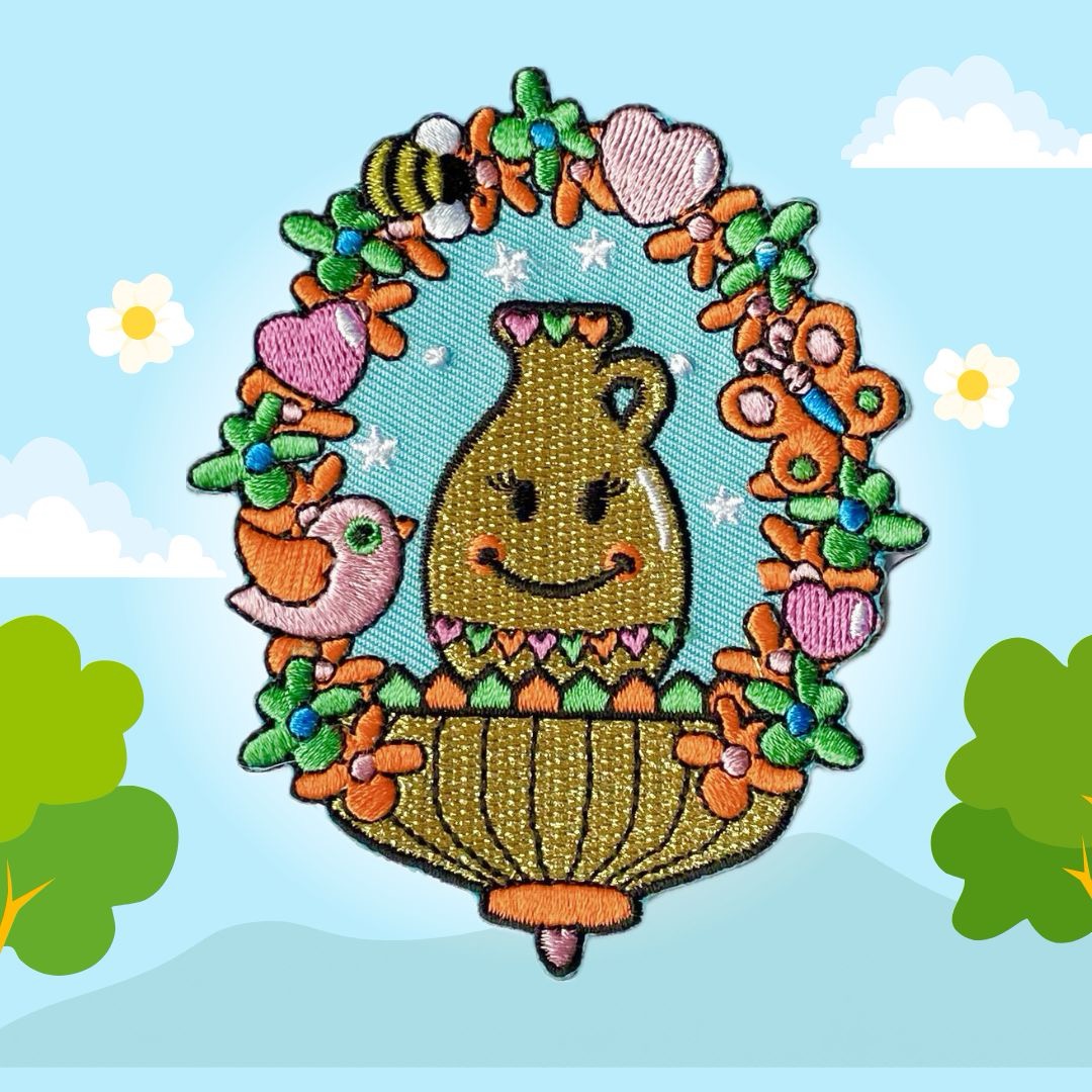 dedurskes's tweet photo. Kruikenstad Embleem Te bestellen op 👉 https://t.co/J5COM4LK9a

#dedurskes #onlineshop #emblemen #carnaval #carnavalsemblemn #oeteldonkemblemen #embleem #kruik #oranjegroen #tilburg #pins #oeteldonk #oeteldonkomtezoene #denbosch #ellufelluf #dnelfdevandnelfde #elfelf #feest https://t.co/RDCv9mVr2w