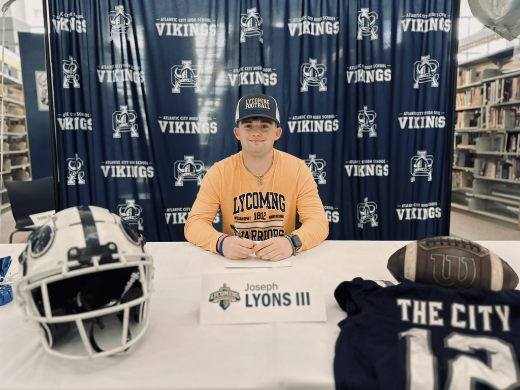 joseph lyons III tweet media