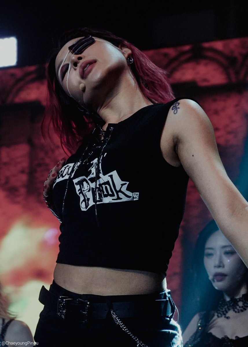 ChaeyoungPingu's tweet image. 240228 Siyeon
#SIYEON #시연 #DREAMCATCHER #드림캐쳐