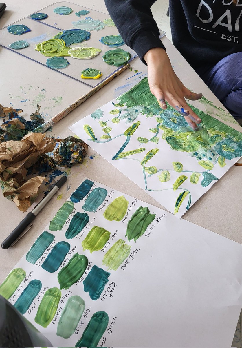 misssammantha's tweet image. In celebration of the first day of spring we created and named shades of green! @ThomasMoreOCSB @ocsbEco #ocsbHope #BringOnSpring🌱