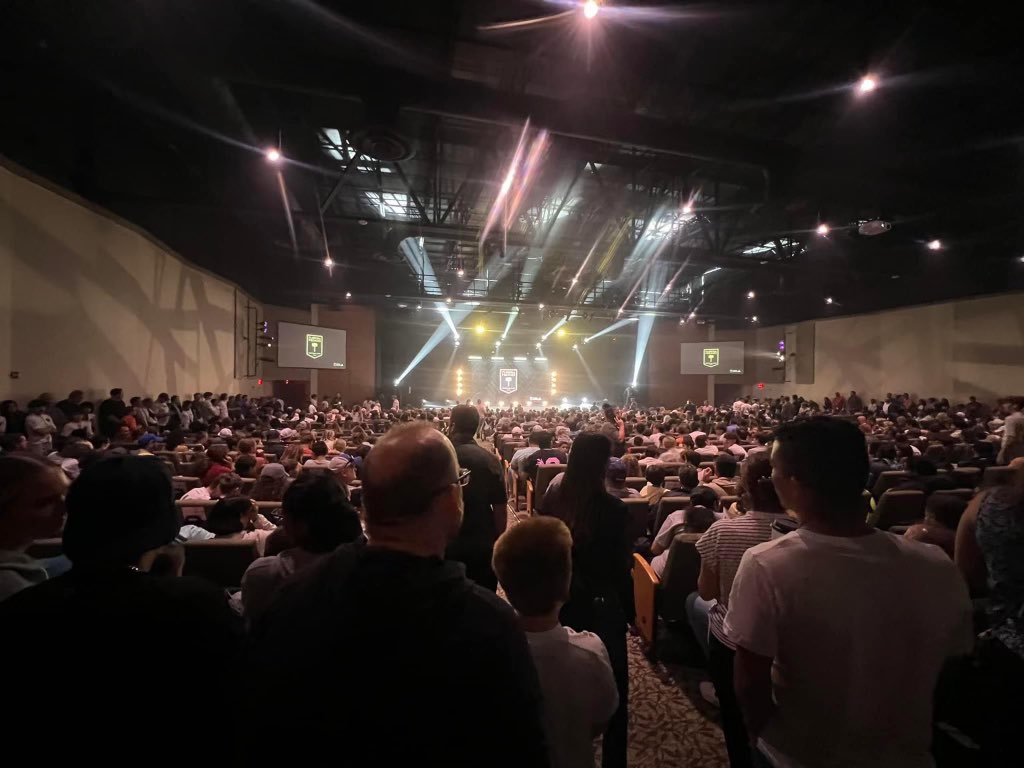 Last night was 𝓔𝓵𝓮𝓬𝓽𝓻𝓲𝓬⚡️🔋

Over 5,000+ of you showed up to 𝘀𝘂𝗽𝗽𝗼𝗿𝘁 Florida Premier FC and the energy was off the 𝗰𝗵𝗮𝗿𝘁𝘀📈! Thank you for making the town hall what it is today! Let’s keep the momentum going. 𝙃𝙞𝙨𝙩𝙤𝙧𝙞𝙘 𝙣𝙚𝙬𝙨 𝙘𝙤𝙢𝙞𝙣𝙜 𝙨𝙤𝙤𝙣!
