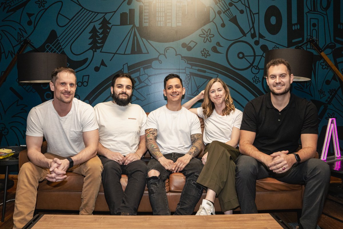 Step inside the evolution of Edmonton's Downtown Defrost through our latest interview 🎵❄. Learn about its growth from intimate beginnings to a must-attend winter festival and see how using AGNT streamlined artist bookings. Full story inside.  @

bit.ly/defrostyeg