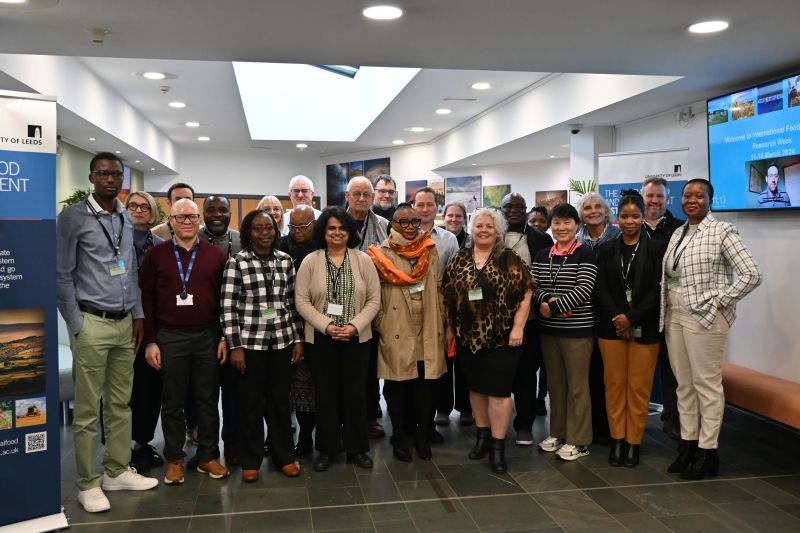 Prof. @SWhitfield85's Food System's Research Week brought together leading global researchers from diverse disciplines to build evidence-based understanding of the implications of food systems in the context of varied social and environmental challenges. 📄leeds.ac.uk/main-index/new…