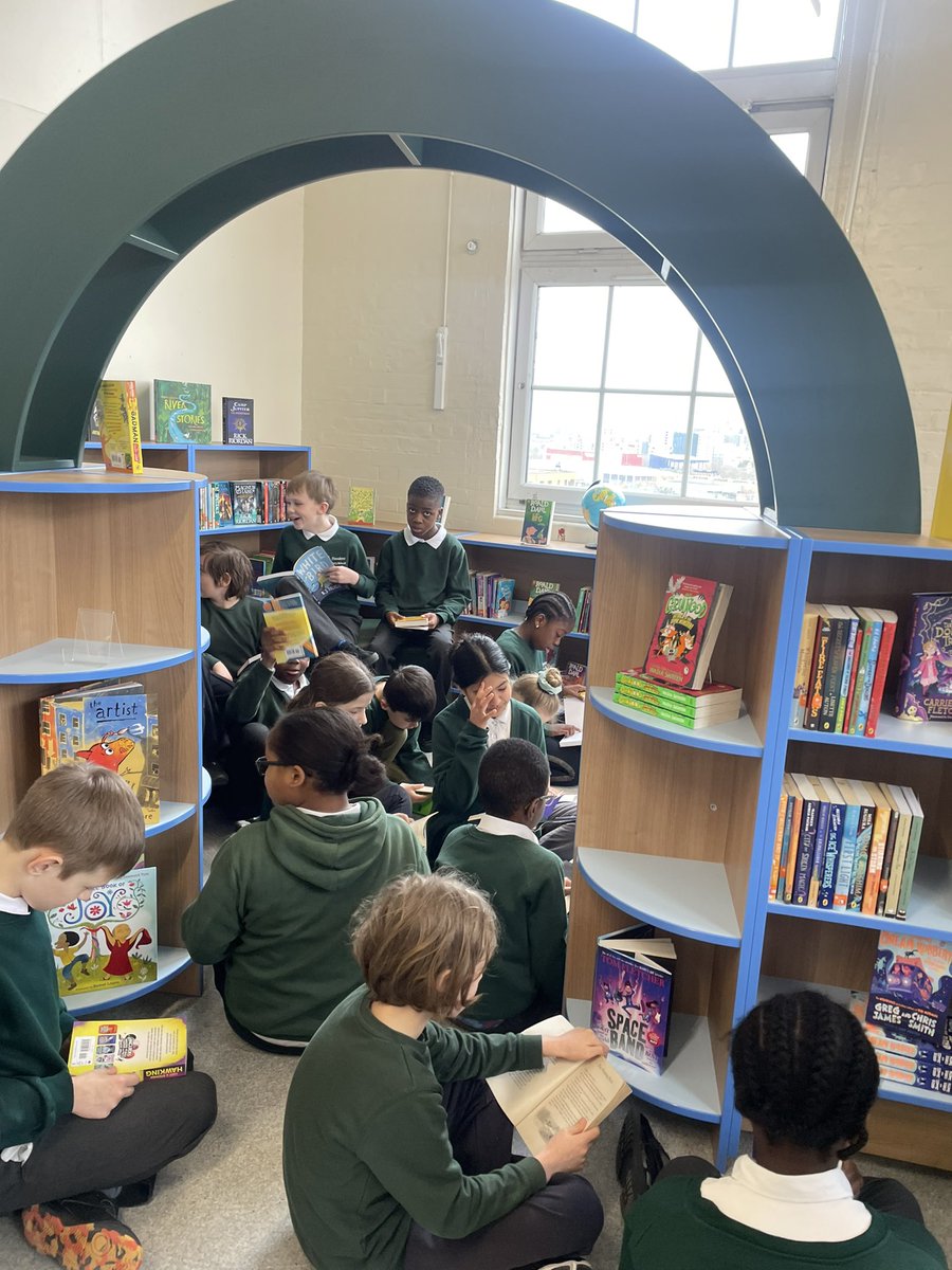 What an exciting day! We saw the library for the first time and had @FYI_SkyTV tape a segment for their show. Thank you to @Literacy_Trust and all the children who were brave enough to speak on camera. @FossdeneSchool