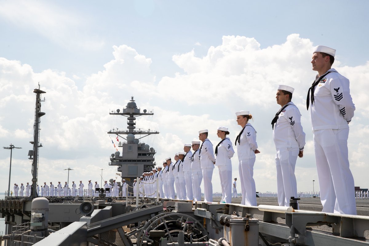 U.S. Navy tweet media
