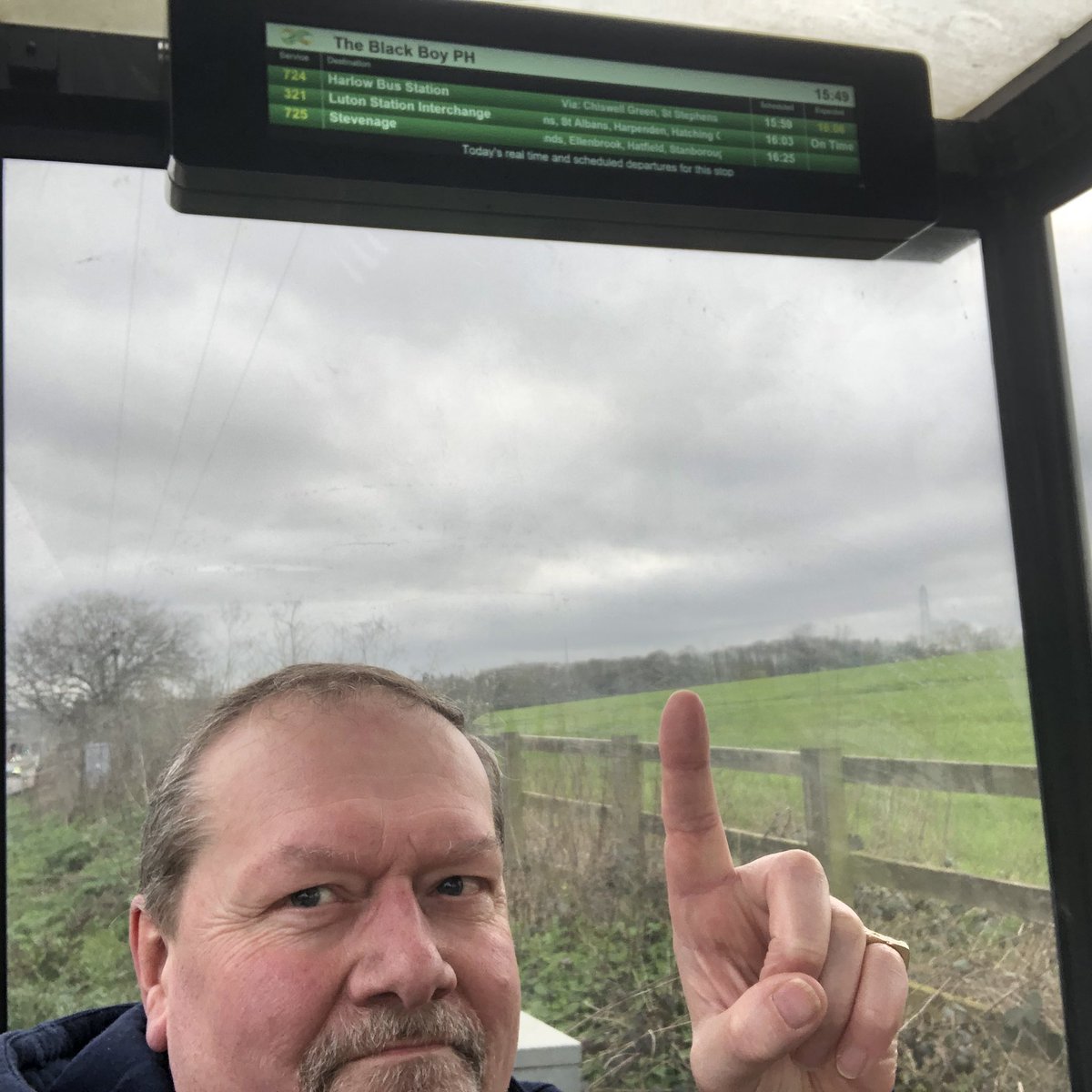 StephenCavinder's tweet image. Why I’m so pleased to point at an electronic sign board. Passengers have been reporting this faulty board for six months. Following convo’s with officers, I’m pleased the board has been replaced and passengers can see real time information again. #LibDemAction #AllYearRound