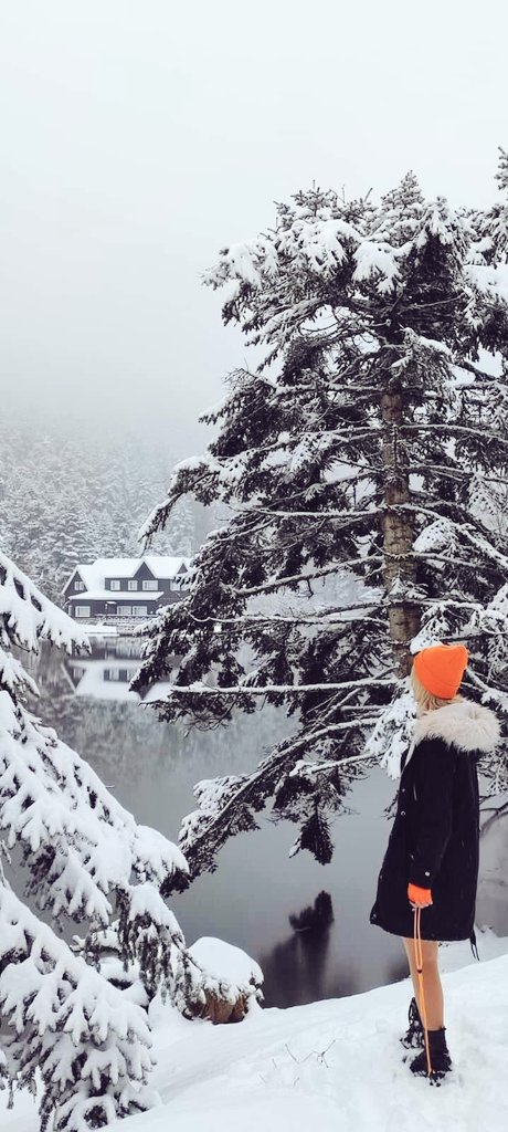 '''Ömür boyu yalnızlığı istiyecek kadar incindim..'''🥀