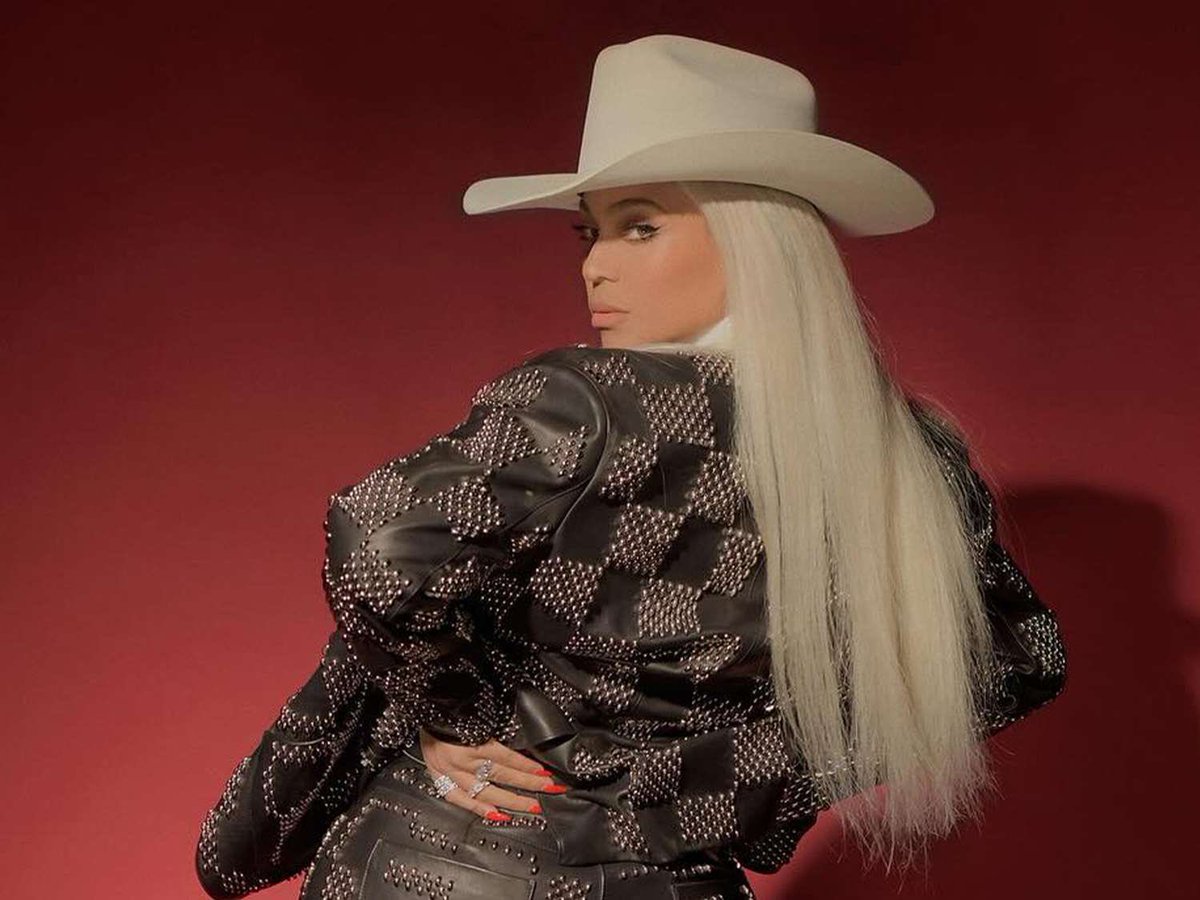 PopCrave's tweet photo. What’s your dream Beyoncé collaboration on new album ‘COWBOY CARTER’? 💿 https://t.co/vylYbHXrfw