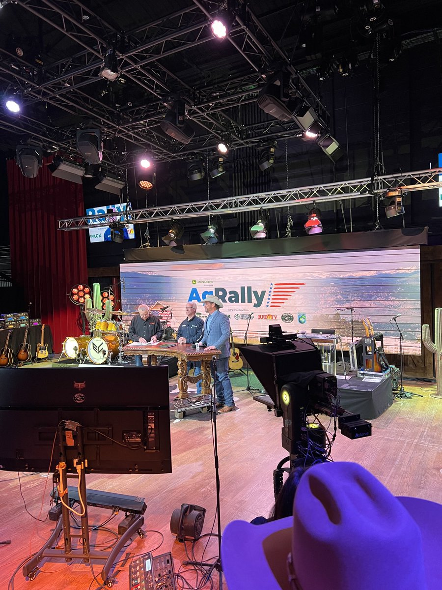 Happy #NationalAgDay Excited to be celebrating at the #AgRally in Fort Worth!