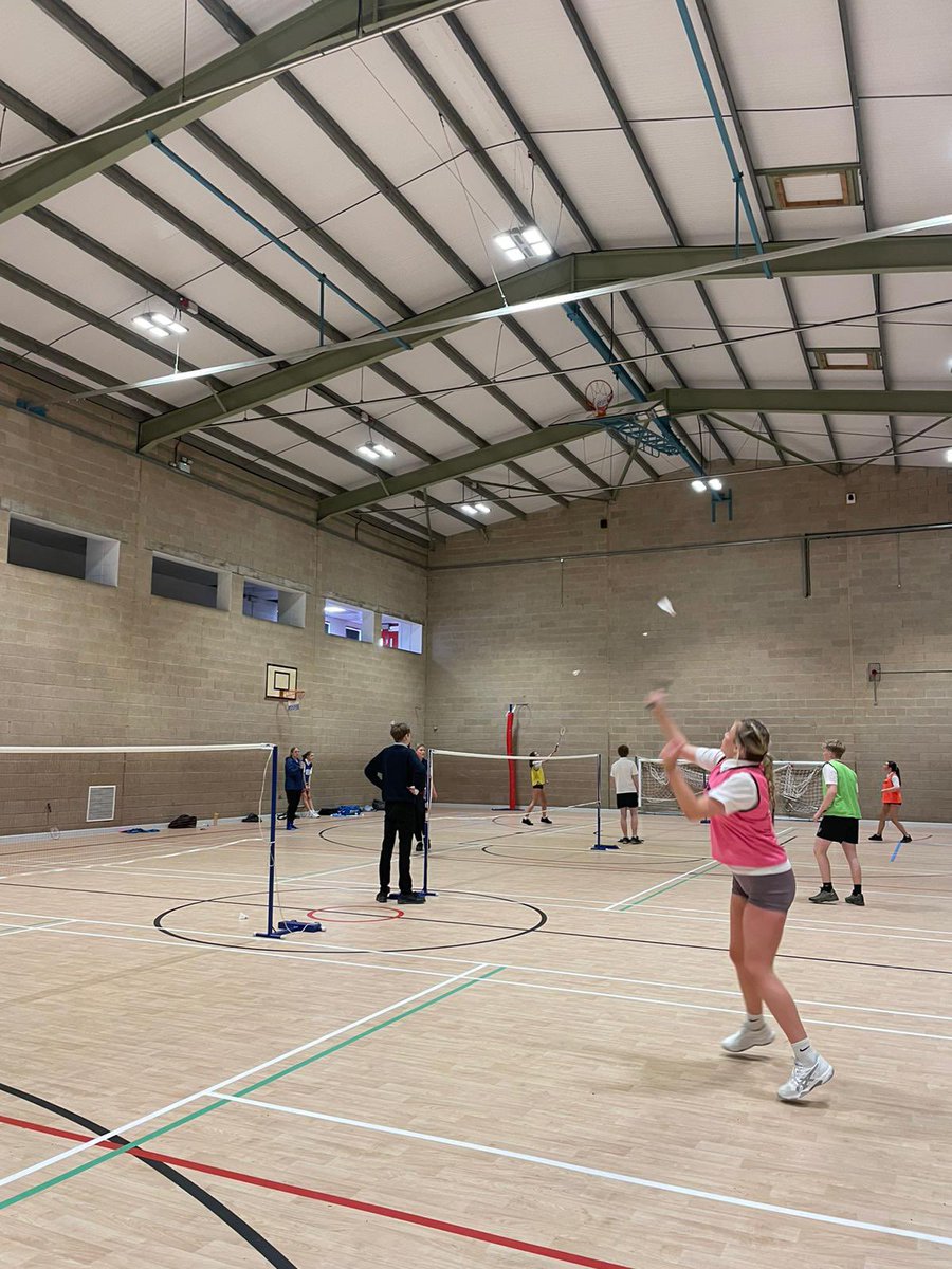 YSTJ Iechyd a Lles tweet media