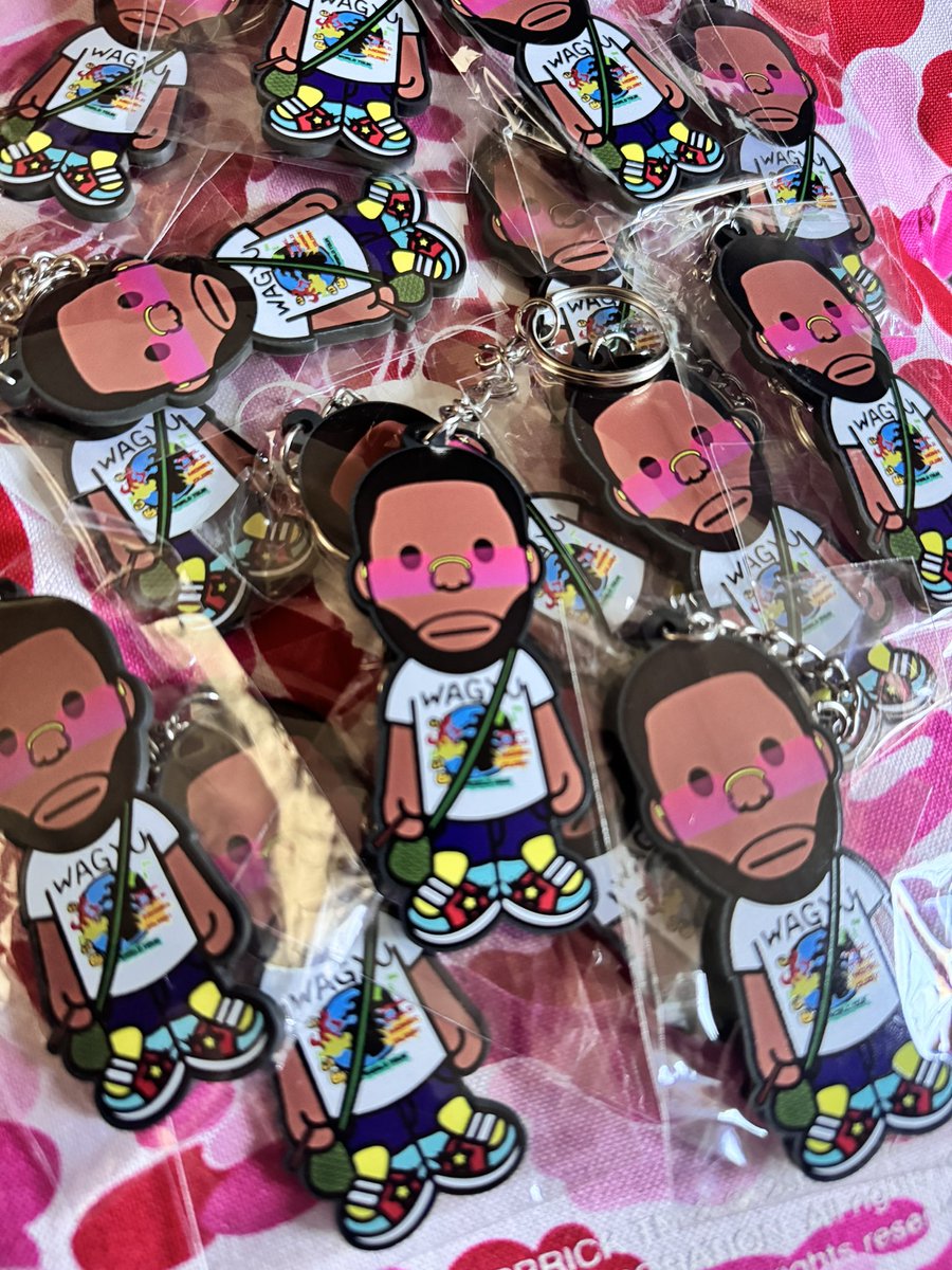 champagnemaiii's tweet photo. Keychains landed. Look how cute 🥺🥺 https://t.co/B5UAwamX1Q