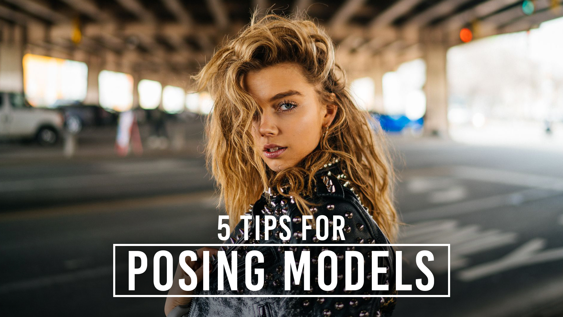 Natural Female Poses: Pro Tips & Ideas for Portraits of Women