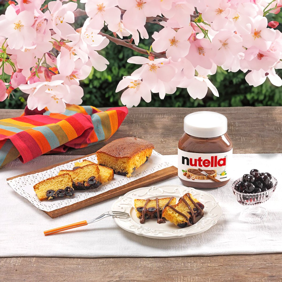 This Nutella Cherry Loaf cake recipe is here just in time for the cherry blossoms to bloom. Bake your own and let us know how yours turned out!🌸 👩‍🍳 nutella.com/int/en/get-ins…