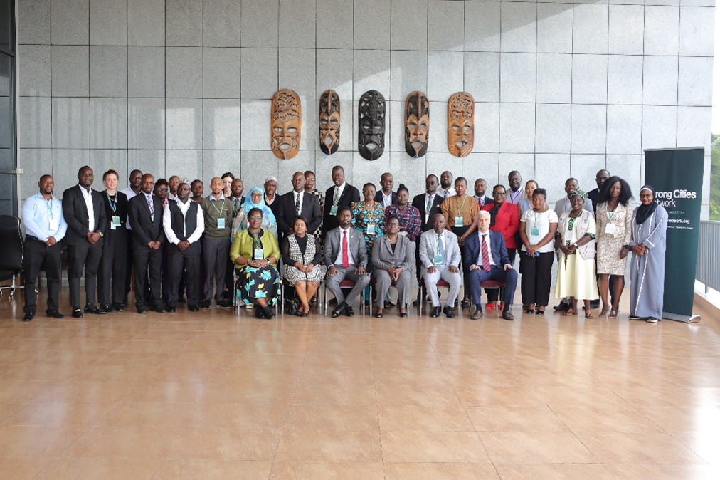 Strong_Cities's tweet photo. With support from @EU_FPI, @Strong_Cities East & Southern #Africa Regional Hub is convening #nationalgov, #localgov & #civilsociety in #Lilongwe π²πΌto enhance national-local cooperation in preventing #hate, #extremism & #polarisation.
#NLC
#STRIVECities
@EastGovernments
1/5 https://t.co/Lzt0yuM1if
