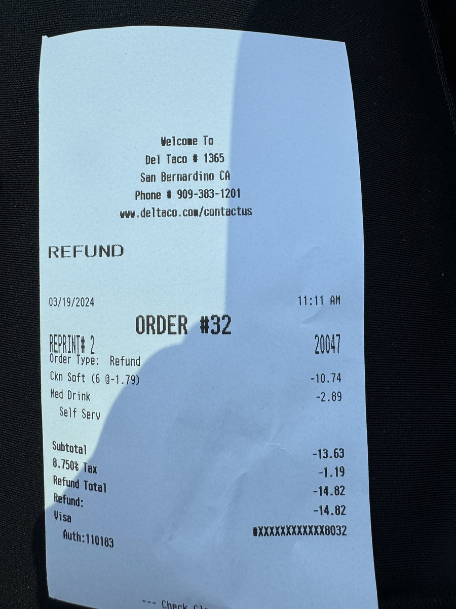 Karissa Gates (@hotmomofive) on Twitter photo #DELTACO they used stainless steel bbq cleaner on the prep table and then tried to tell us as the customer we did it to the tacos and we showed them the tacos we hadn’t touched we got a partial refund <a href="/DelTaco/">Del Taco Restaurants</a> #DELTACO they used stainless steel bbq cleaner on the prep table and then tried to tell us as the customer we did it to the tacos and we showed them the tacos we hadn’t touched we got a partial refund <a href="/DelTaco/">Del Taco Restaurants</a>