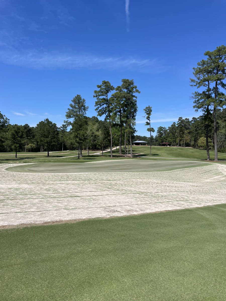 Nothing like a good top-dress on greens and approaches.