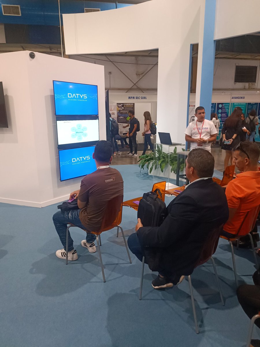 DatysCuba's tweet image. 📣En estos momentos, se está realizando el lanzamiento de nuestro gestor documental Papyrus Director. 

💡Hacia una oficina sin papel.
 
#PorUnaSociedadDigital
#datys
 #DATYSenInformatica2024
 #porunadigitalizacionsegura