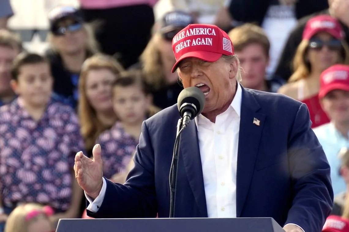 Republicans against Trump tweet media