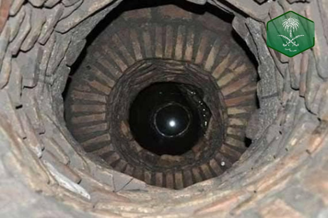 🚨 EXCLUSIVITÉ <a href="/SaudiNewsFR/">Saudi News FR 🆇</a> 🚨

Voici un des miracles depuis le Prophète Ibrahim (Abraham)

Le puits de Zamzam n'a que 50 mètres de profondeur et pompe de l'eau à un débit de 185 litres par seconde et à son débit le plus bas de 11 litres par seconde.

Une source d'eau qui