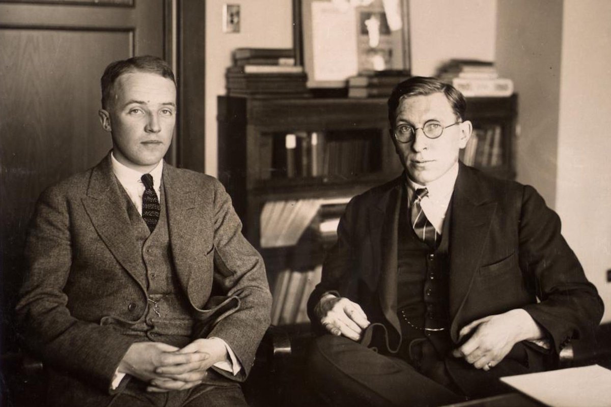 ll_Akuba's tweet photo. @Morbidful When Fredrick Banting and Charles Best discovered insulin, they received a US patent for it.

Instead of using it to make millions, they sold it to the University of Toronto for $1. 

When asked why, Banting said: “Insulin does not belong to me, it belongs to the world.” https://t.co/9OR5fHP9F5