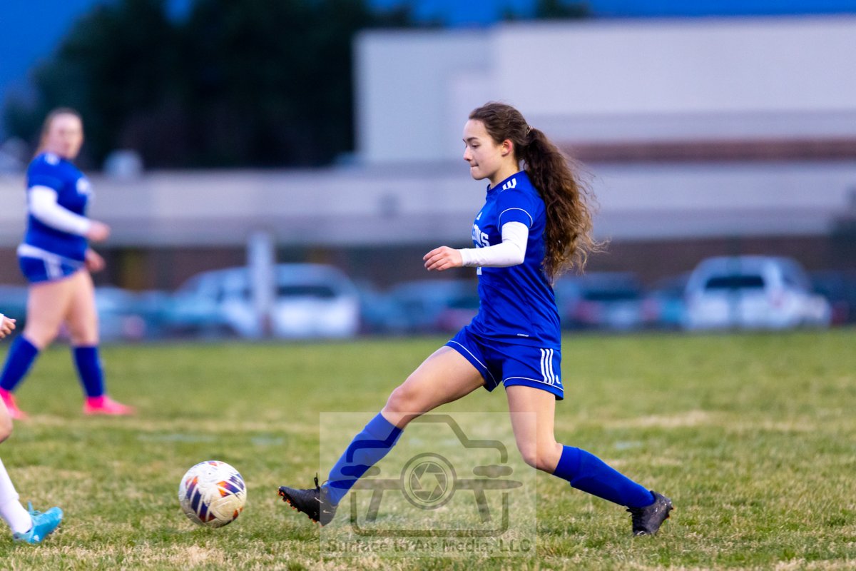 S2AMediaLLC's tweet photo. Decided at the last minute yesterday to go to the @SkyHawksAthl vs @CHSFalconSports girls varsity soccer game. See all the photos at https://t.co/5hjVM2PWAR https://t.co/q76OVcxkZy