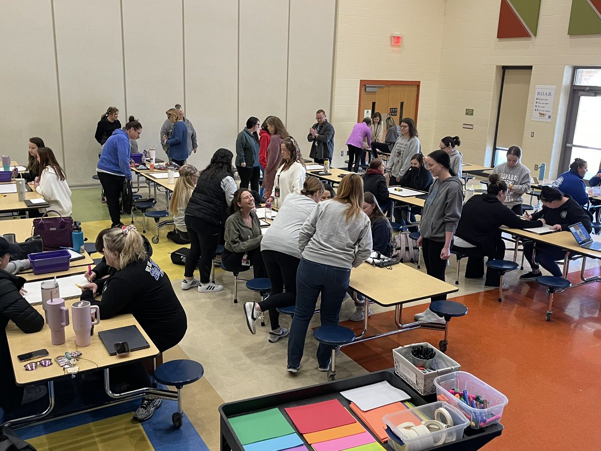 Brandi Hazelwood (@lnprincipalhcsd) on Twitter photo <a href="/Hamilton_LN/">Linden Elementary</a> we are taking a few moments during PD to share our WINS for the 23/24 school year πππΎ <a href="/Hamilton_LN/">Linden Elementary</a> we are taking a few moments during PD to share our WINS for the 23/24 school year πππΎ