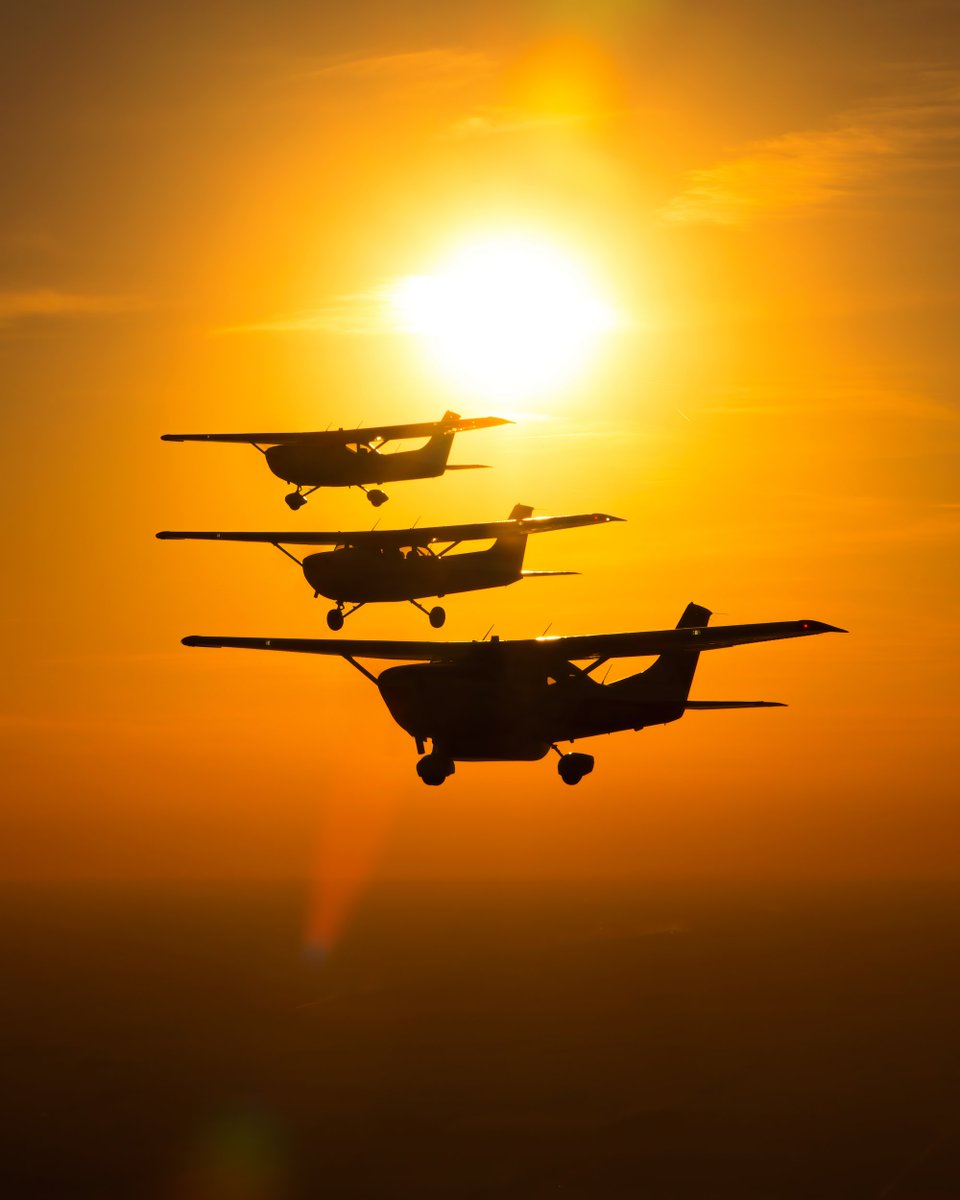 Propelling camaraderie 🧡 #FlyCessna #cessna #aviation #avgeek