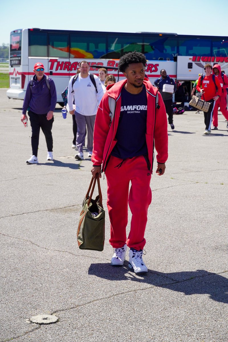 SoConSports's tweet image. 𝑺𝒂𝒍𝒕 𝑳𝒂𝒌𝒆 𝑪𝒊𝒕𝒚 𝑩𝒐𝒖𝒏𝒅 ⛰️| #SoConHoops x @SamfordMBB