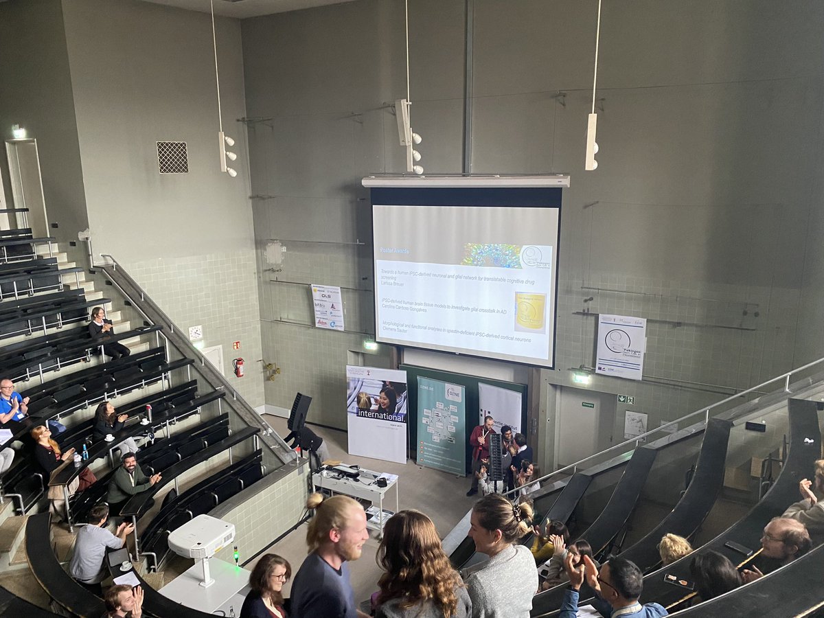 PaquetLab's tweet image. Big congrats to Carolina Gonçalves from the lab for winning the best poster prize at #StemCellTuebingen meeting 2024!