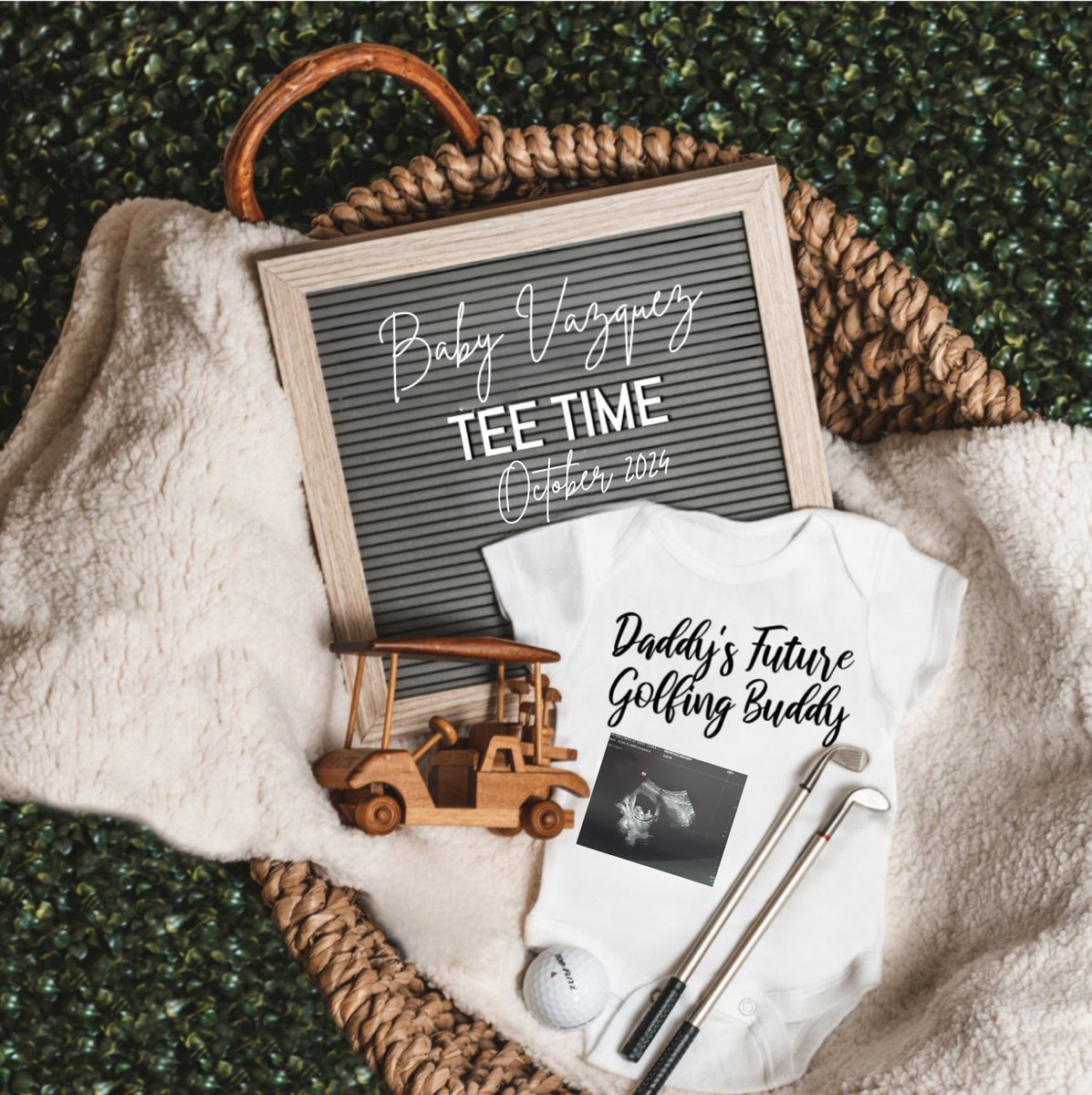 God’s timing doesn’t have to make sense. But it’s always perfect!❤️ We are trusting him beyond our understanding. Thank you Lord for your surprises. 
   We have a little blessing coming soon.. our little bundle of joy.. our hearts are filled with so much love!
🩷Baby Vasquez 🩵