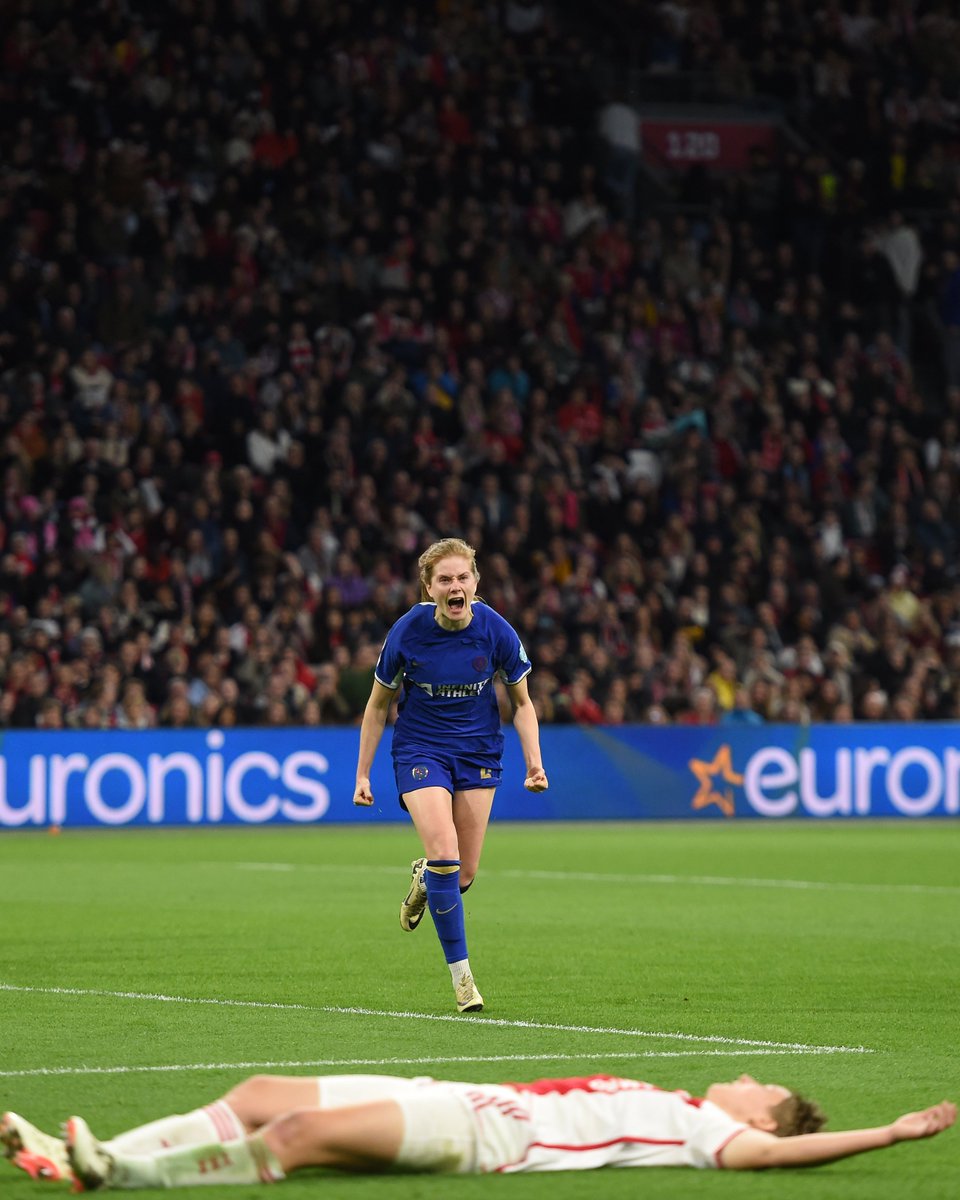 ChelseaFCW's tweet image. This is cinema.

#UWCL