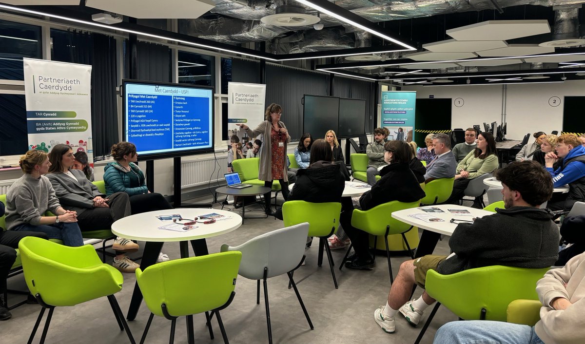 Our Primary and Secondary Welsh Medium Teachers recruitment event has kicked off at our Llandaff campus! We’re proud to be inspiring Welsh-speaking teachers of the future… @EducatorsWales @TeachingWales @WG_Education