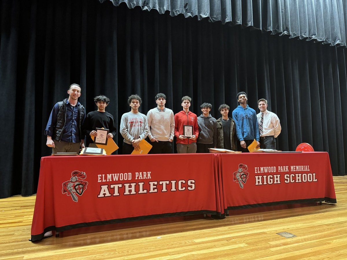 EPHSCrusaders's tweet image. 2024 Winter Awards ceremony! Thank you to the coaches and team members for your commitment to EP athletics and building a positive winning culture.

Thank you to the Board of Education, District and School Administration for the continued support of the athletic program.