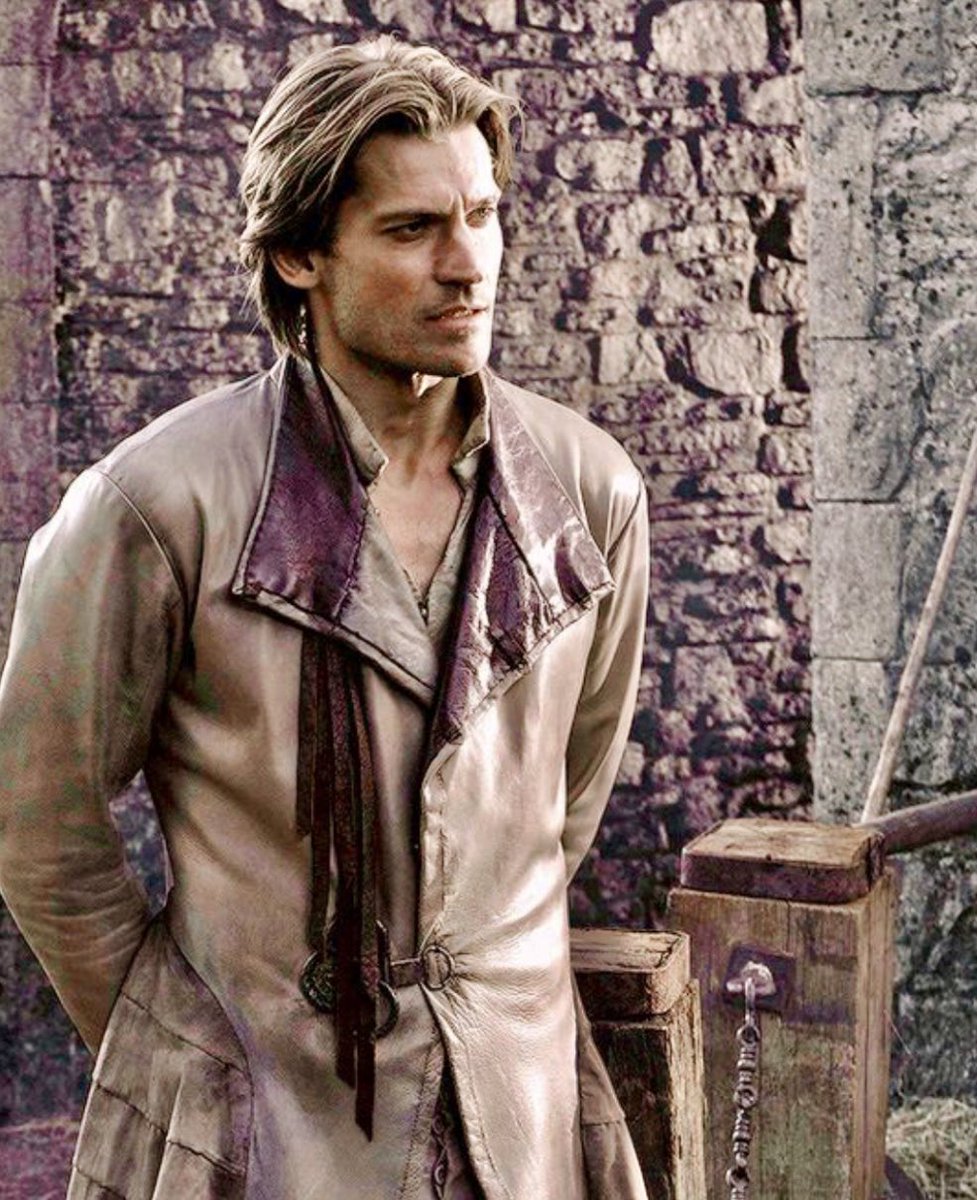 KingTargaryenn's tweet photo. HILO🧵 

La historia de JAIME LANNISTER, su juventud, su nombramiento como caballero, guardia real y el asesinato de Aerys Targaryen que le dio el apodo de Matarreyes.

Agradezco los Rt y para disfrutar de más contenido sobre este universo sígueme en @KingTargaryenn 

Empecemos🗡️ https://t.co/4HxY8p6qkr