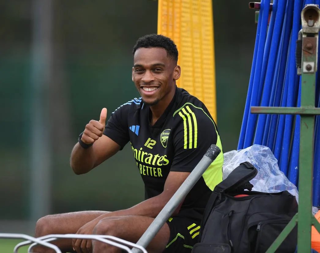 Arsenalnewschan's tweet image. 🚨 GREAT NEWS 🚨 Jurrien Timber 🇳🇱 is expected to be AVAILABLE for first XI action after the international break! We will get to see him competing in an #Arsenal shirt again this season 🙌❤️