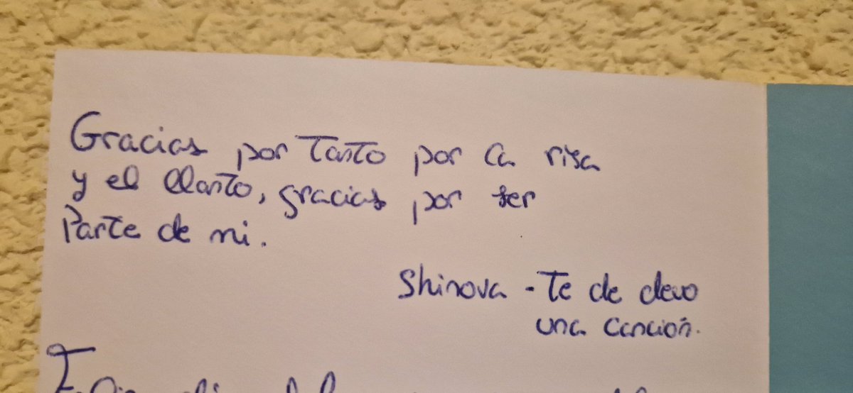 MrTeclas1's tweet photo. En mi tarjeta de felicitación del día del padre, me ha escrito esto.... os suena @shinovaoficial ?? 
Gracias a mi hija, Naira @thaisblumefan https://t.co/GX1tK6OgBA
