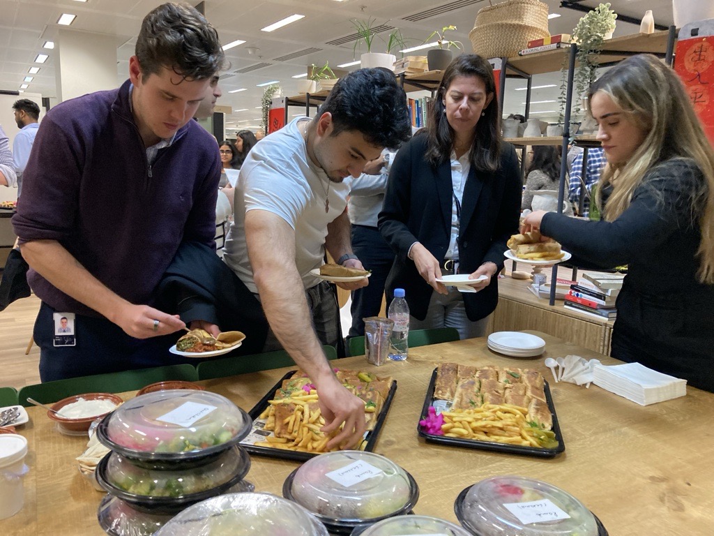 And that’s a wrap for this year’s #FastingChallenge - the Fast and the Curious! - and what a fantastic day it has been.

Our people at home and in offices are now breaking the fast with Iftar. We’d like to say a (cont) deloi.tt/43nyBNE