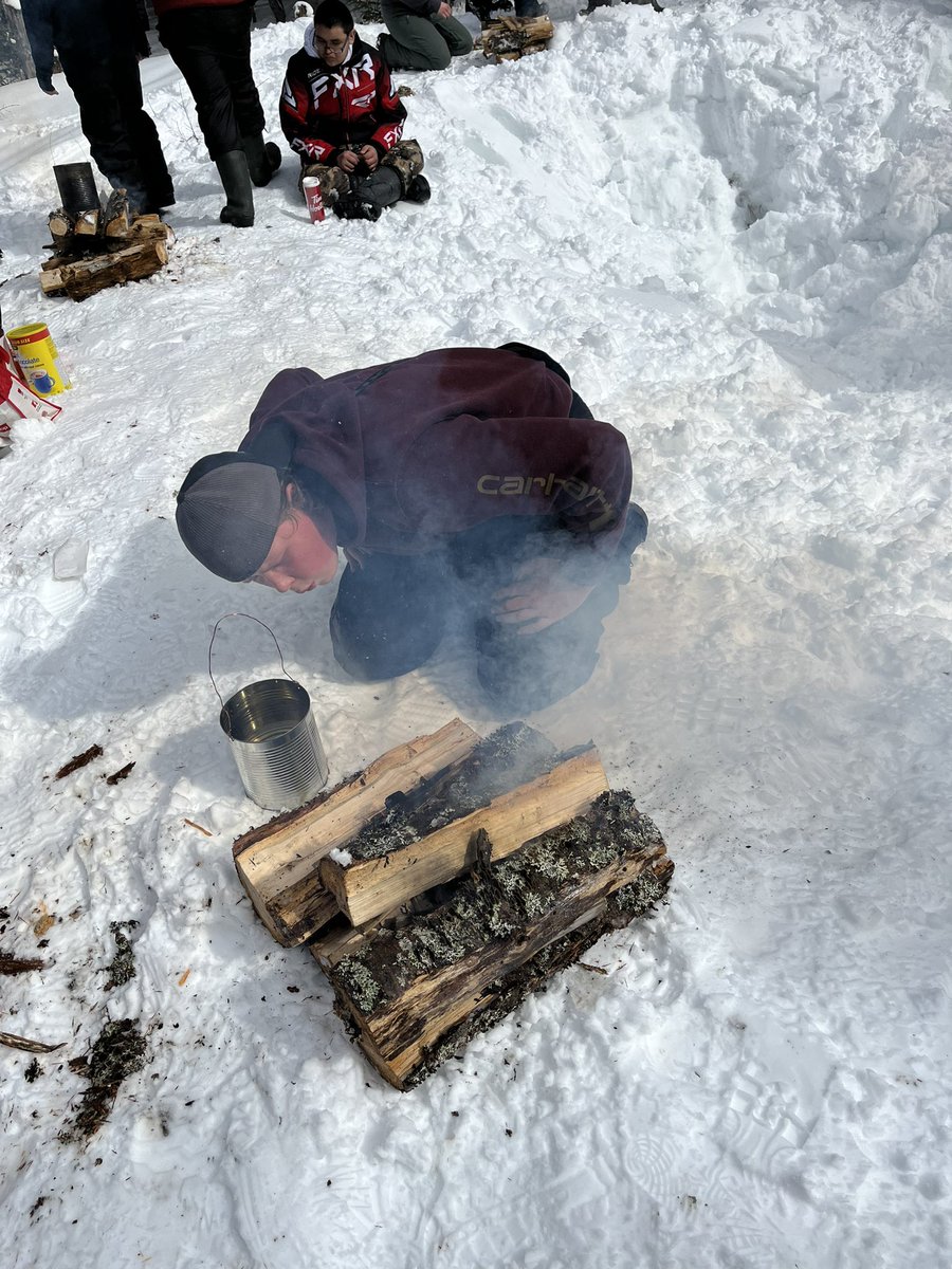 Students in junior and senior high enjoyed their boil up today! It was a beautiful day to #dartoutdoors as a part of Education Week! <a href="/schoolsportsnl/">School Sports NL</a> <a href="/NLSchoolsCA/">NLSchools</a>