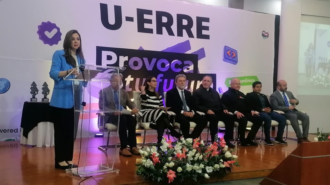 cadhac's tweet photo. ¡Felicidades! Felipe de Jesús Sánchez Gallegos, Luis Eduardo Villarreal Ríos y Luis Eduardo Zavala de Alba por el Premio Valor Regiomontano @URegiomontana 🎉Su labor humanitaria en Casa INDI, Casa Nicolás y Casa Monarca, brinda esperanza a las personas en situación de movilidad🙏 https://t.co/uByeDIGI1e