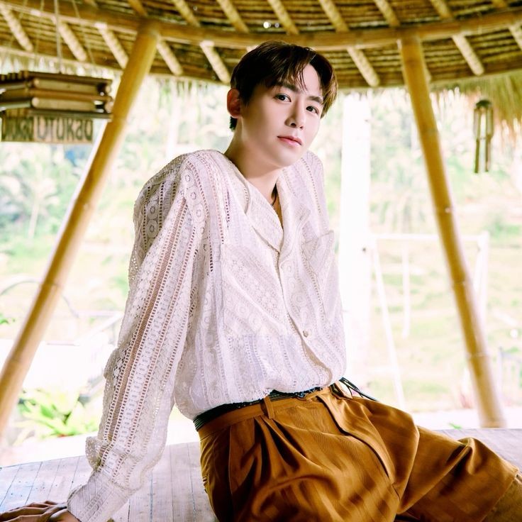 INFO | Não temos nenhuma atualização sobre o Nichkhun.