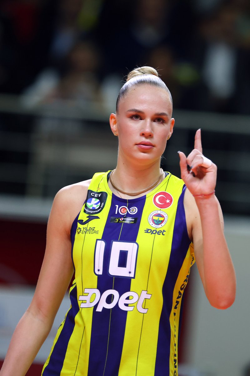 👑 Arina Fedorovtseva ⚡️ 21. sayı - Blok ⚡️ 22. sayı - Blok ⚡️ 24. sayı - Hücum ⚡️ 25. sayı - Ace