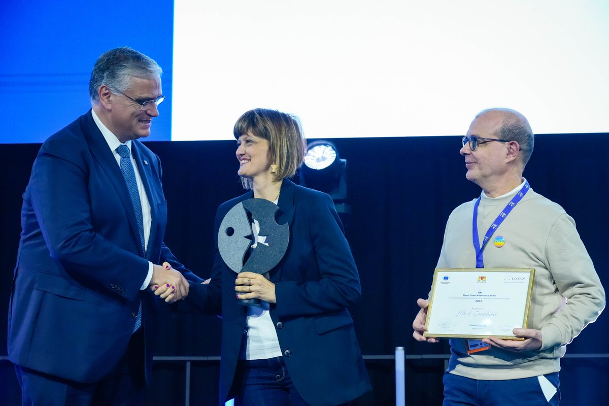 ALDAeurope's tweet photo. 🏆Exciting news: ADL Zavidovići Association won the Mayor Adamowicz Award at the 10th European Summit of Regions &amp; Cities!

🌟Congratulations to the team for the outstanding work in promoting democracy!

Proud of this #ALDAMember achievement!👏

#SommetMons24 
©EU/Fred Guerdin https://t.co/wPbGOl8e1L