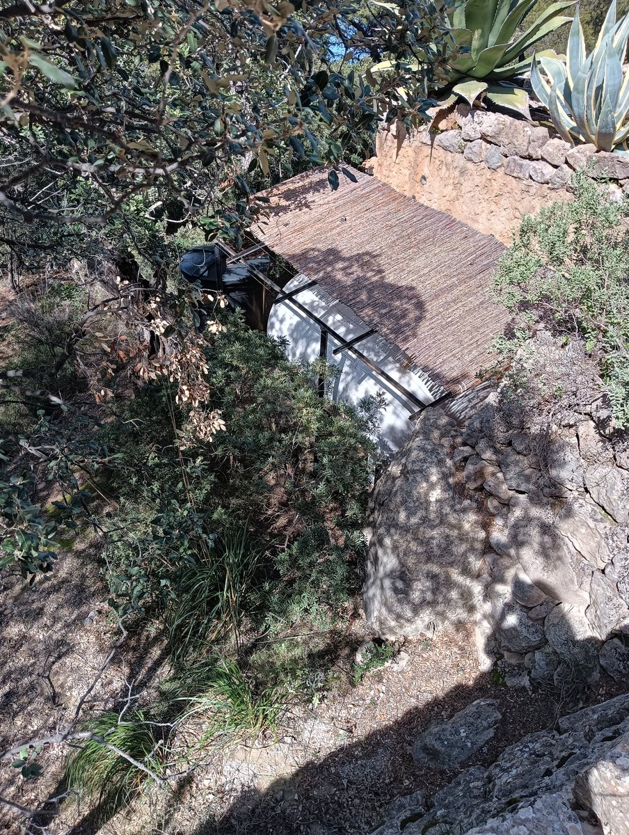 emparbenlloch's tweet photo. Que no hacer en #IUF #WUI #IIFF #Valldemossa #Mallorca 🛢️🧨 https://t.co/4EYJwOPfAY