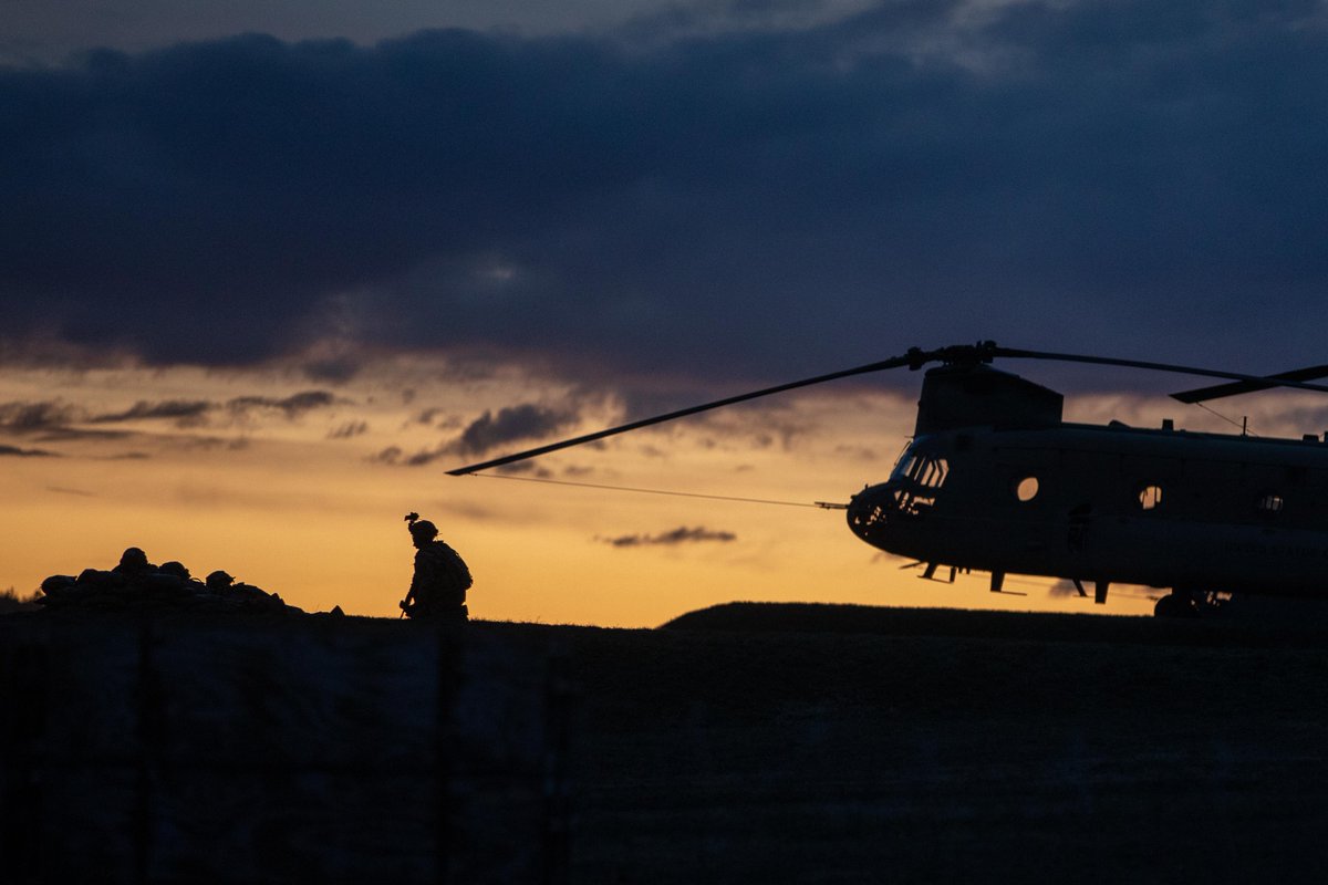 USArmyEURAF's tweet image. Goodnight, #Allies! We've got the watch... 

@1stCAB1ID pulls security over the airfield located at @7thATC's #JMRC during #AlliedSpirit 24 near Hohenfels, 🇩🇪

As part of #DoD's #LSGE24, #AS24 prepares multinational forces to operate as one to address global security challenges.
