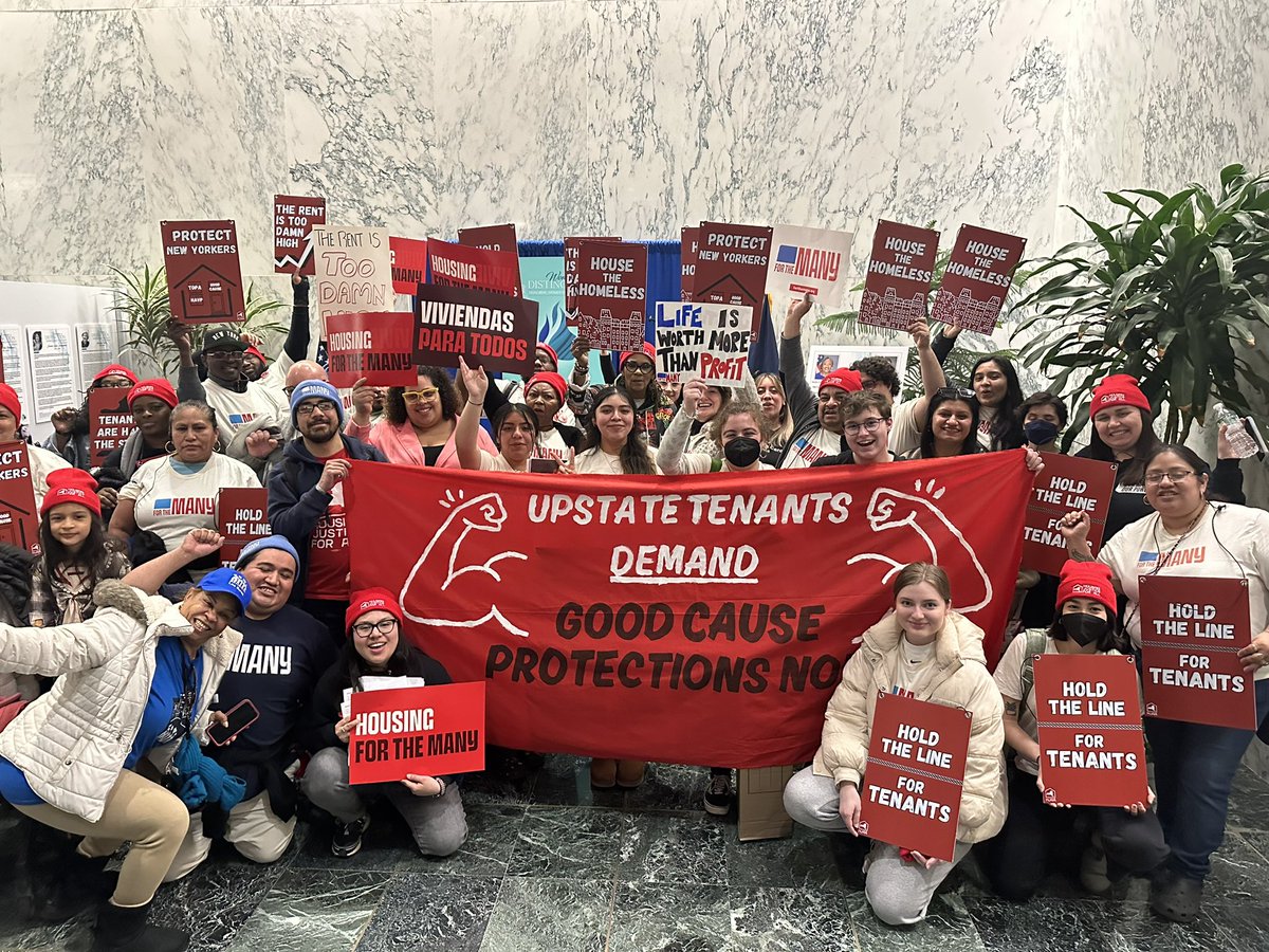 I’m a tenant at risk of eviction. 

By refusing to sign onto the #GoodCause bill, @DidiBarrett106 is leaving me and thousands of other upstate tenants behind. 

I marched with @ForTheMany and @housing4allNY at the State Capitol today to demand politicians take action NOW! 💥