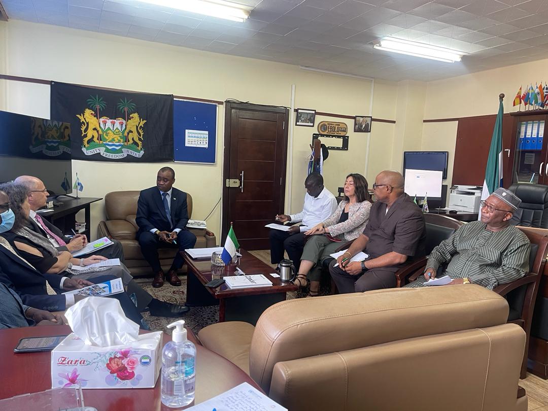 The discussion centered on how to respond to the polio situation in the country head-on, while ensuring the continuity of essential services. Together, we're committed to safeguarding public health and well-being. #PolioResponse #PublicHealth @NPHH @CDCDirector @DembyAustin